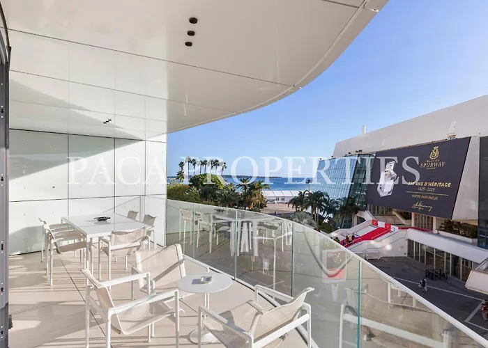 Paca Properties -401- 5 Chambres Luxe