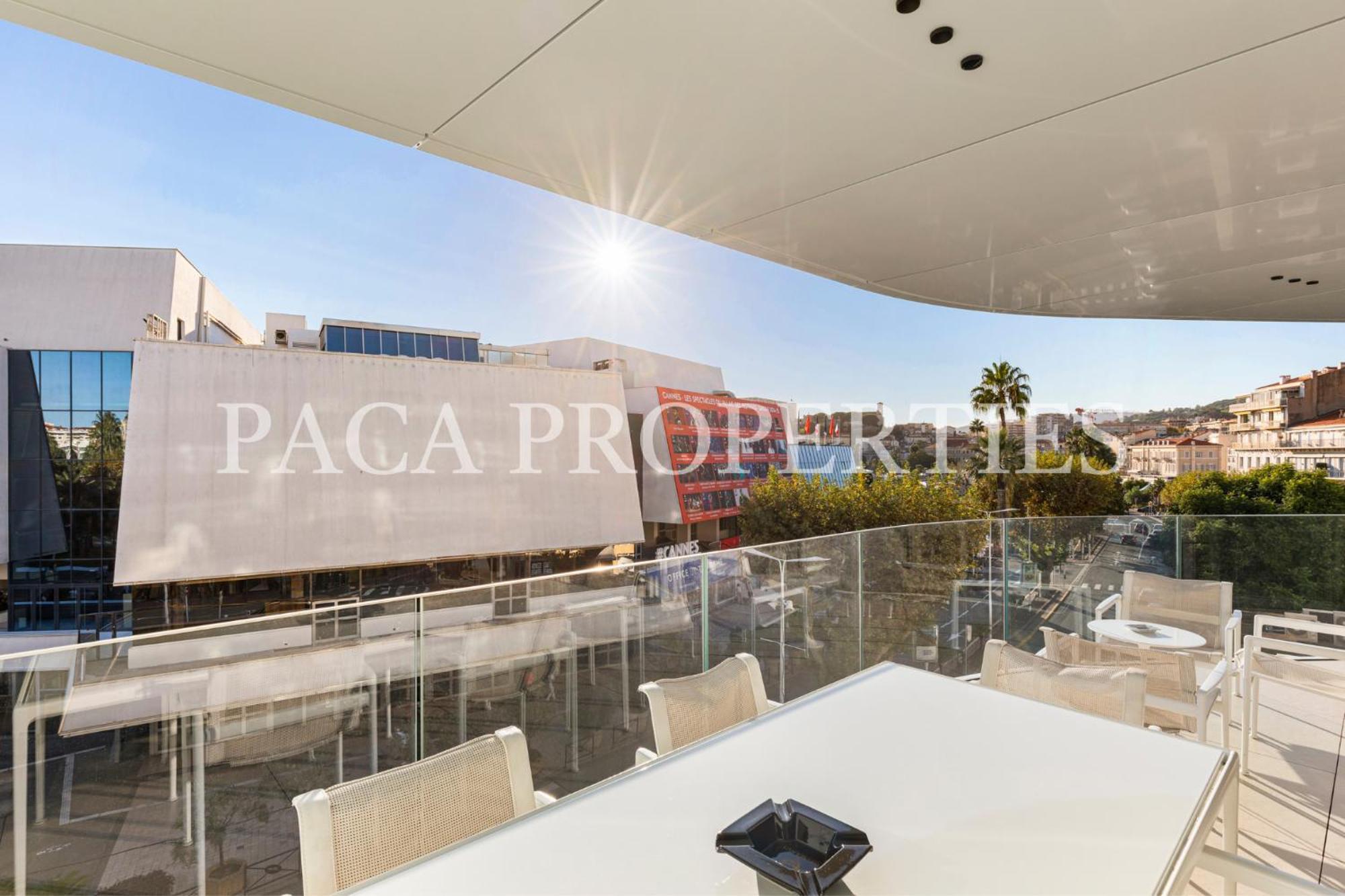 Appartement Paca -401- 5 Luxe